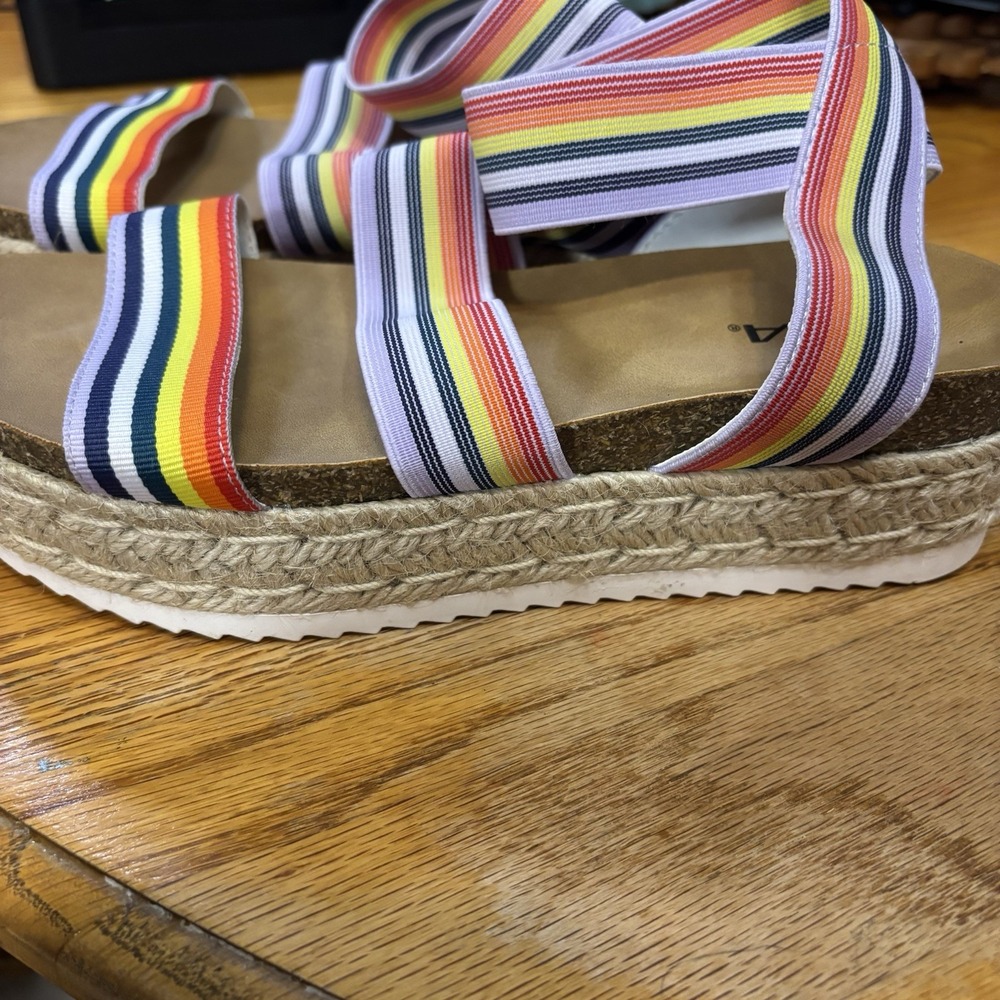 Soda Women's Platform Strap Sandals Cork Footbed Size 7 Multicolor‎ Boho Y2K EUC